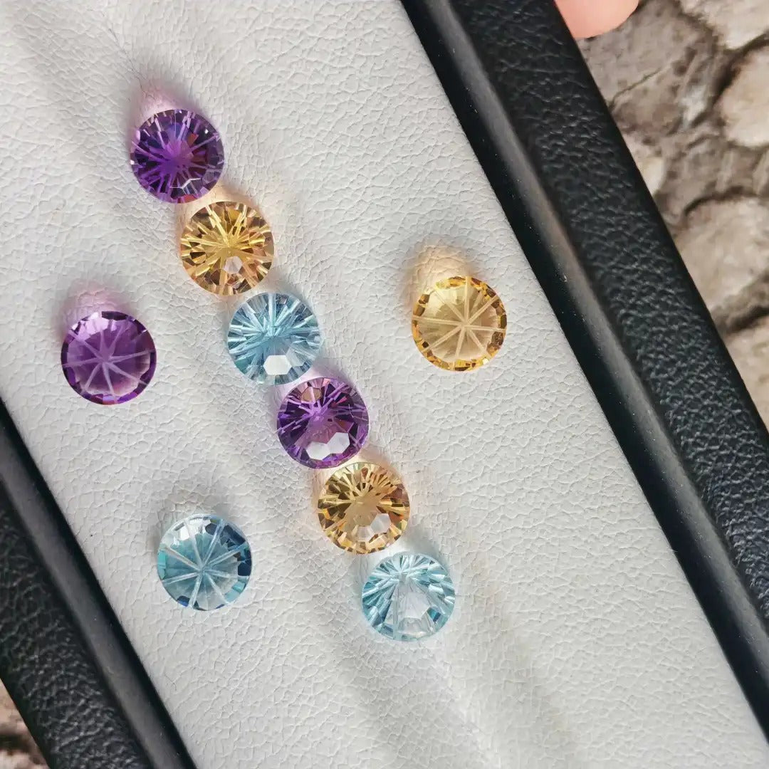 “Estrellas Brillantes” – Gemas con talla fuego de 6 mm - (tiempo de producción 7–15 días)