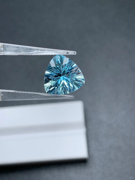 Topacio natural color Santa María - Preorden (tiempo de producción 7–15 días)