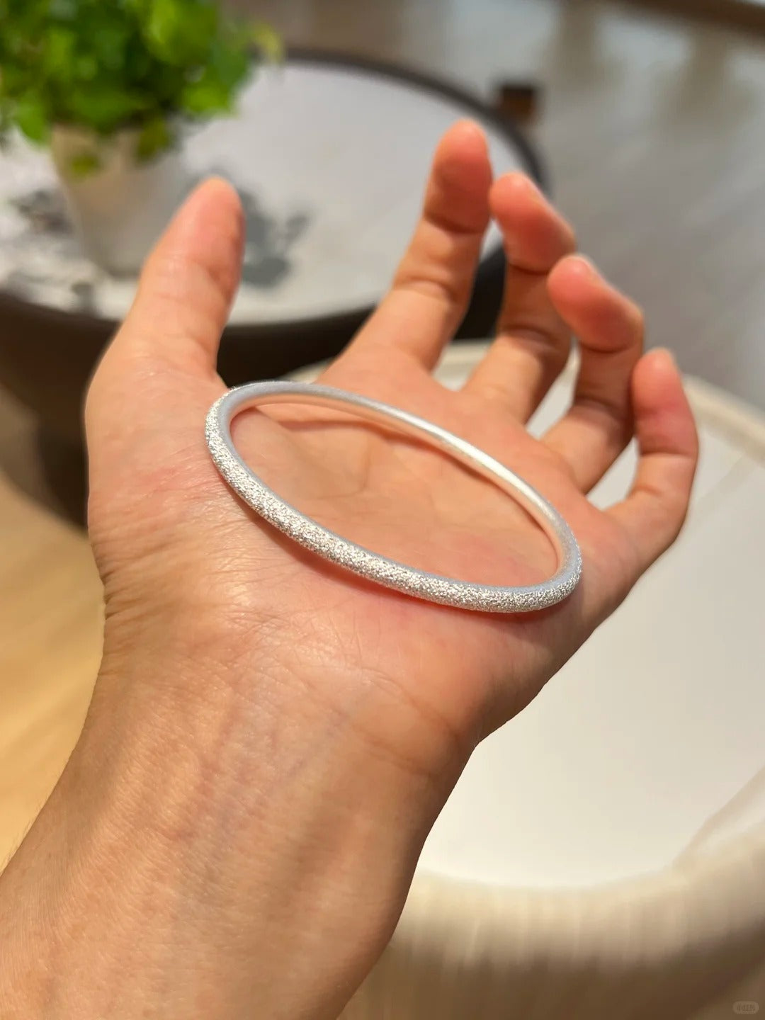 Pulsera de plata mate